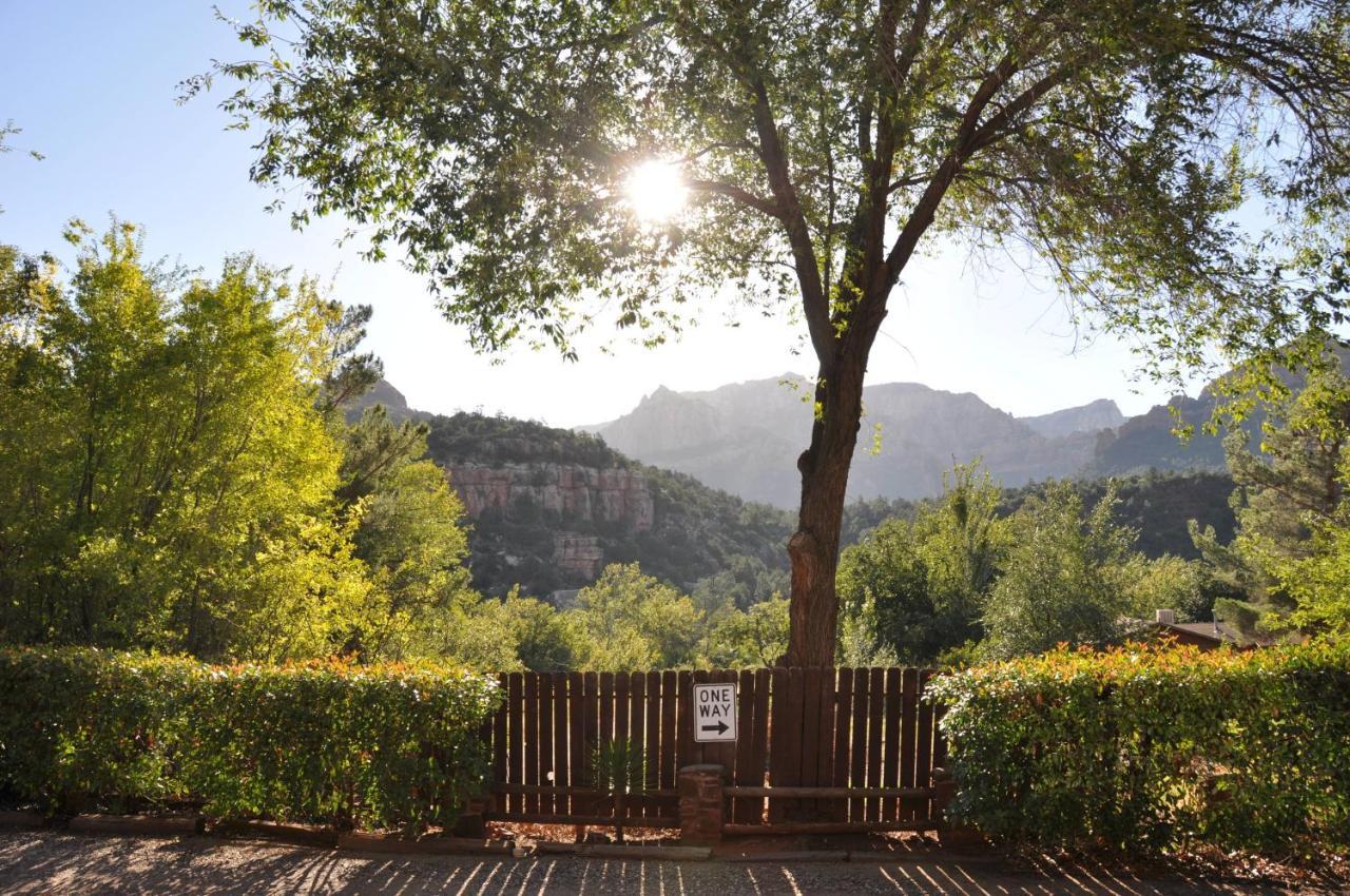 La Petite Sedona Motel Exterior photo